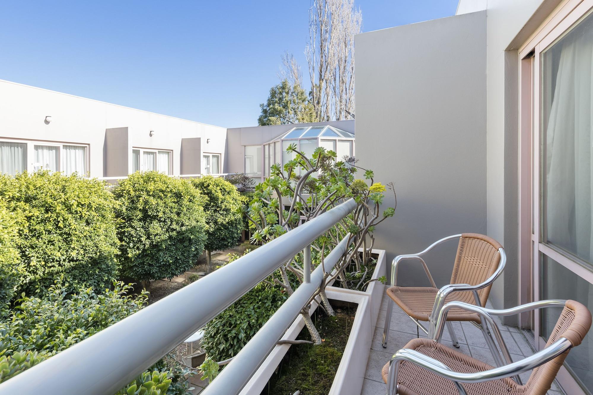 Kimberley Gardens Hotel, Serviced Apartments And Serviced Villas Melbourne Buitenkant foto